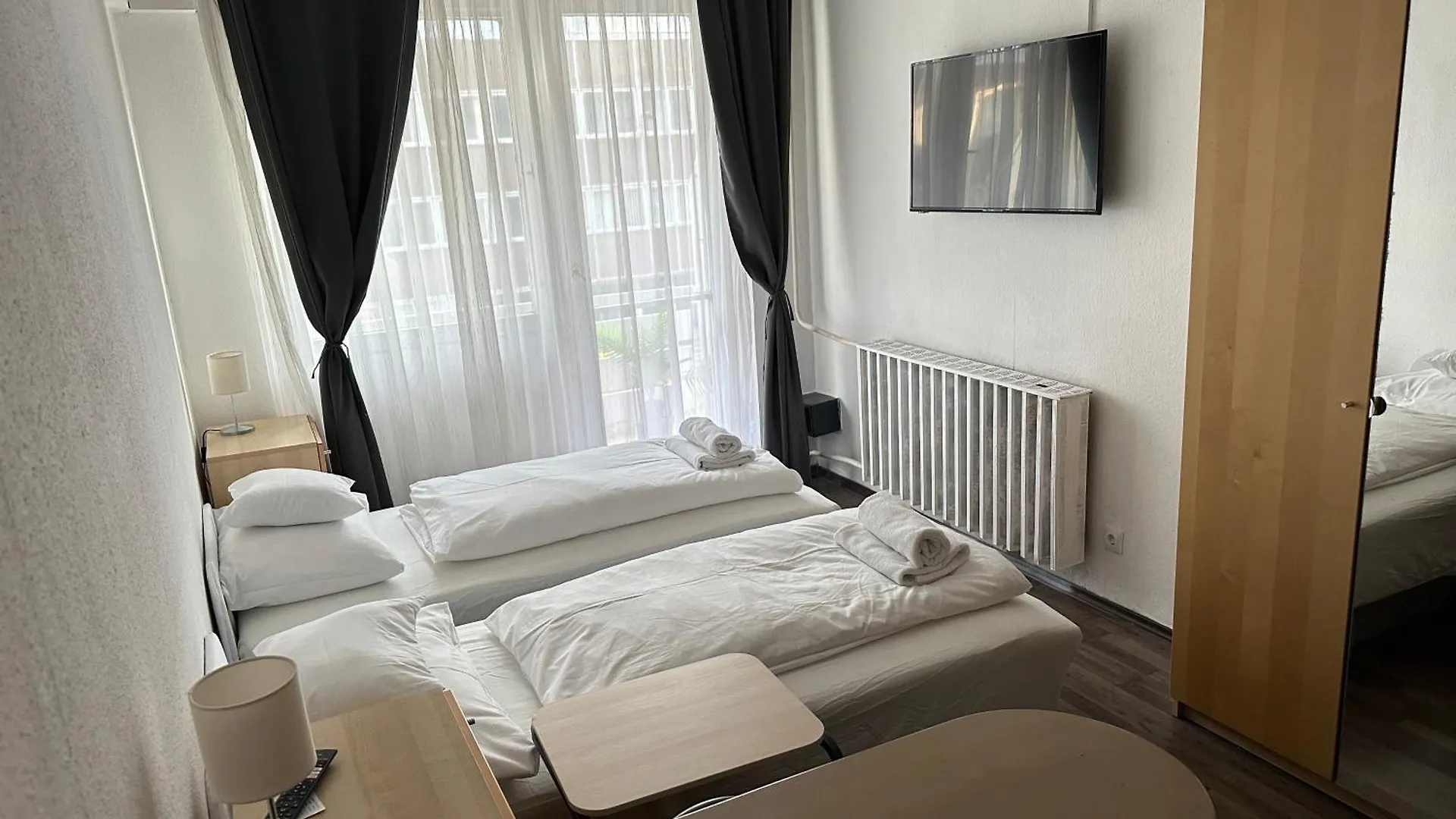 בודפשט Hermina Apartmanok Westend