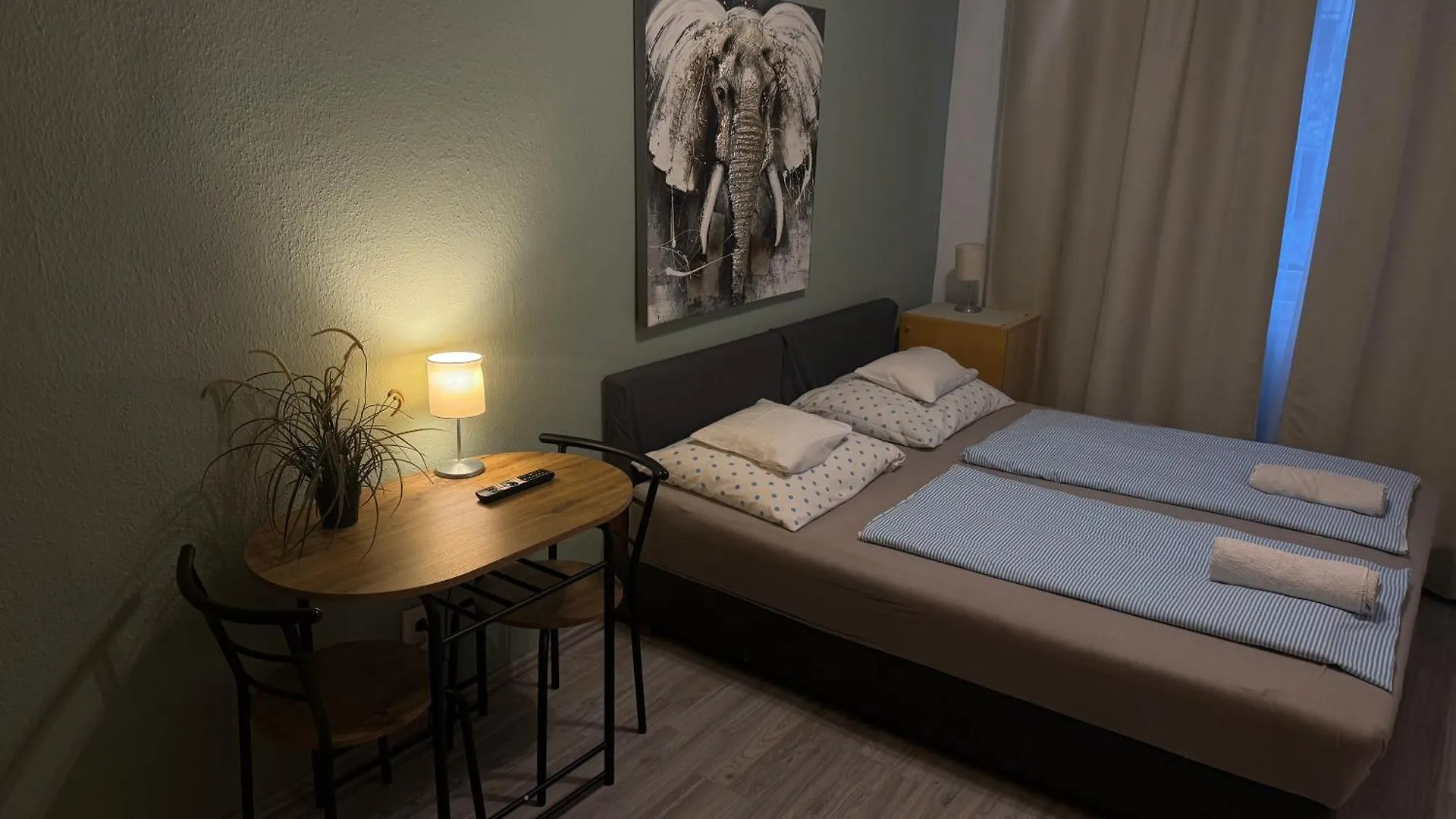בודפשט Hermina Apartmanok Westend הונגריה