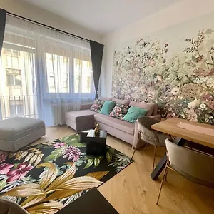 Apartament Hollan Residence I 3Bdr I 2Bathr I Freeparking, Budapeszt